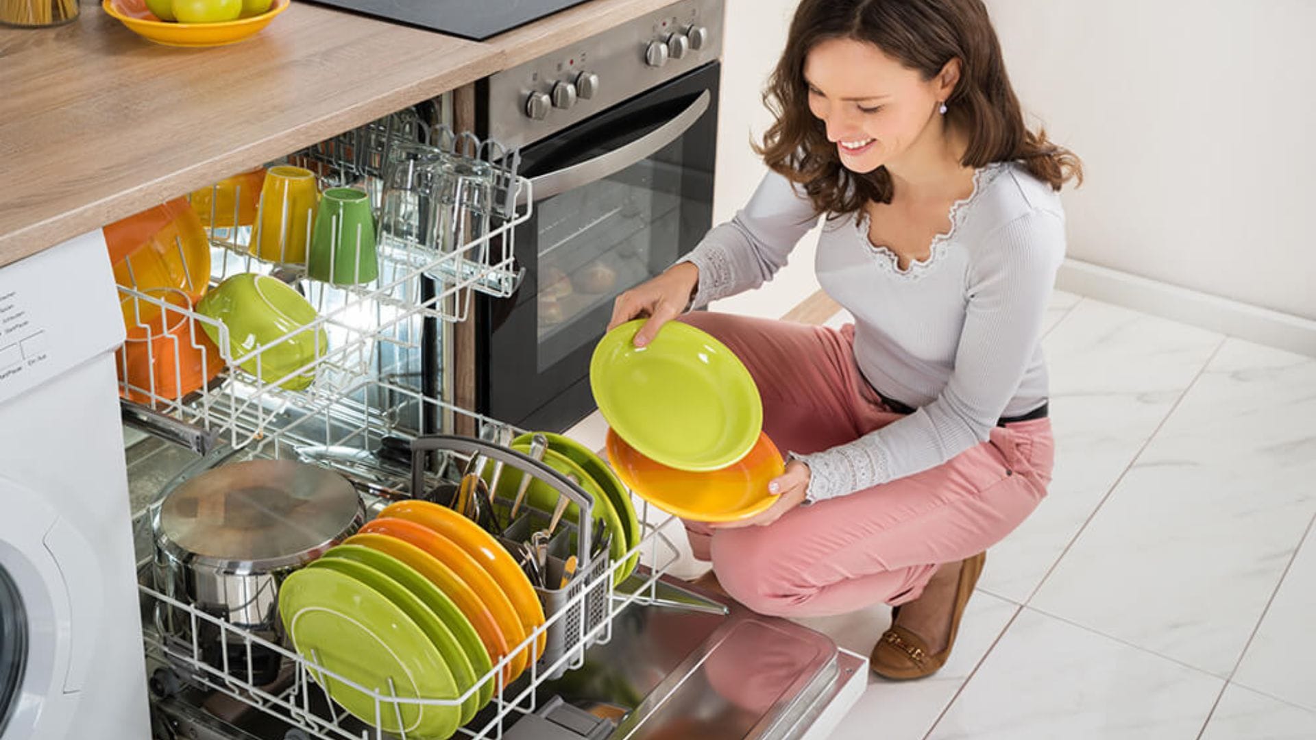 10 Dicas Infalíveis Para Usar Sua Lava-Louças Como Uma Profissional