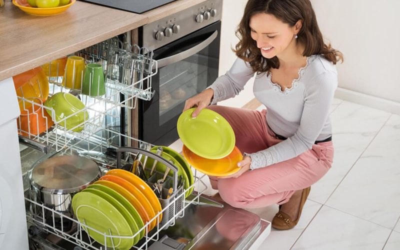 10 Dicas Infalíveis Para Usar Sua Lava-Louças Como Uma Profissional